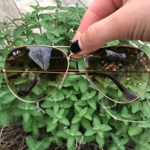 RAYBAN AVIATOR LARGE SUN GLASSES